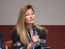 Дипломат Джапарова подала в отставку после скандала с выездом за границу мужа