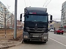 Казанские перевозчики попросили помощи в борьбе с автохамами — водителями большегрузов
