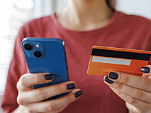 Эксперт объяснил, почему банки аномально снизили лимиты по кредитным картам