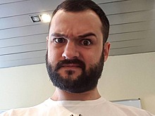 «Прощайте»: звезда Comedy club выложил свое свадебное фото