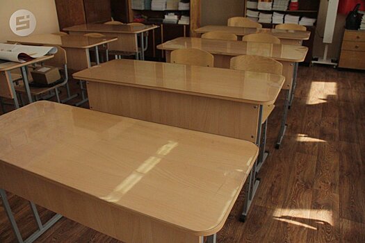 Из-за сильного снегопада школы Ижевска 30 января перейдут на дистанционное обучение