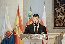 Президент Грузии вручила спортсмену Илье Топурия орден Чести