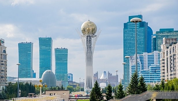 Я уехал в Астану, а приехал в Нур-Султан: что купить в Казахстане по цене двушки в Москве