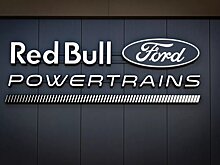 Лоран Мекьес о двигателе «Ред Булл»: «Было бы глупо думать, что мы сразу окажемся на одном уровне с «Мерседесом» или «Феррари»