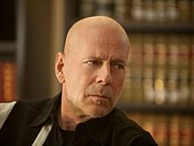 Болезнь у Брюса Уиллиса могла вызвать старая травма