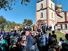 Более 2 тыс. человек приняли участие в крестном ходе в Кизляре в честь Дня города