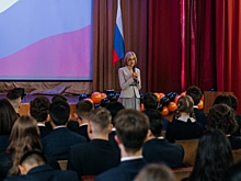 ​«Честно, открыто, по-взрослому»: Виктория Бессонова и Марина Секержитская провели «Уроки мужества» для школьников Читы