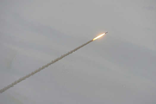 Гладков: Система ПВО сбила воздушную цель на подлете к Белгороду