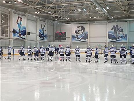 ХК "Лада" разгромил ЦСК ВВС - 7:1