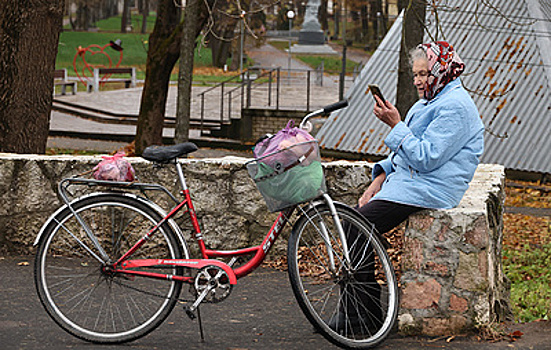 Мошенники стали похищать деньги через обещающие выплаты дипфейки чиновников