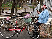 Мошенники стали похищать деньги через обещающие выплаты дипфейки чиновников