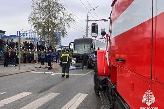 Автобус попал в ДТП в Ижевске, погибли четыре человека