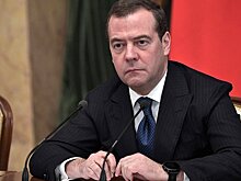 Медведев призвал ускорить подсчет нанесенного России ущерба от западных санкций