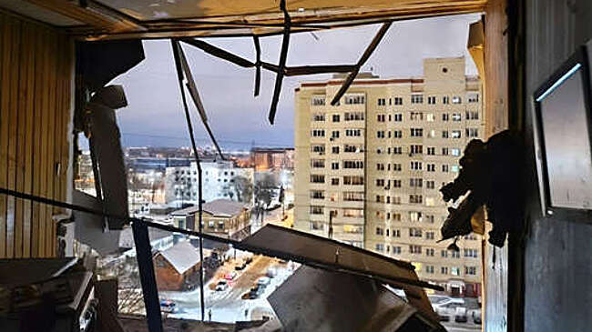 Власти заявили, что пожар в доме в Твери возник из-за взрыва газа, а не дрона