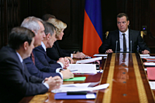 Медведев: РФ и Армения преодолели полосу экономических сложностей