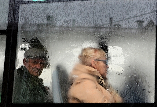 По требованию прокуратуры проверят омского перевозчика, автобус которого столкнулся с трамваем