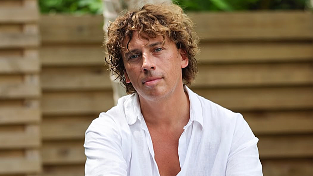 Максим Галкин* удивил подписчиков снимками с Аллой Пугачёвой в мини-платье