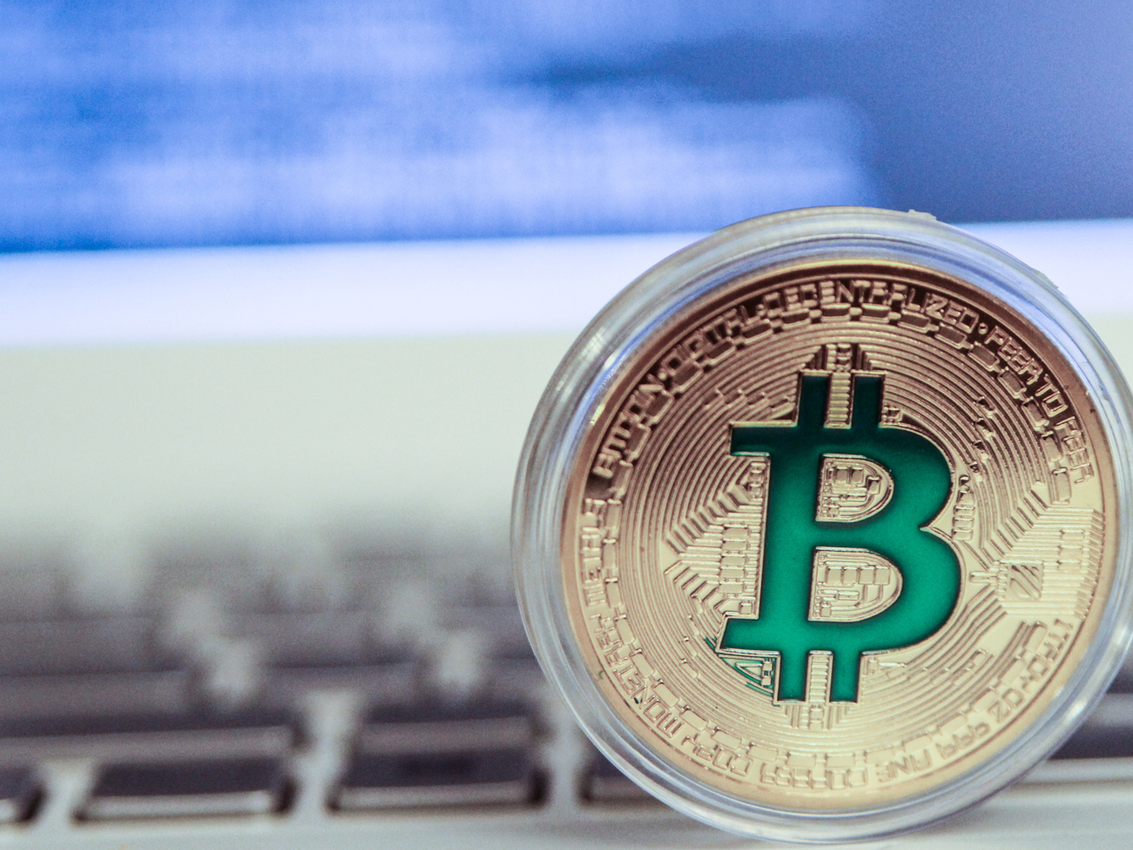 Bitcoin Classic не исчезнет и будет торговаться вместе с Bitcoin Cash -  Рамблер/личные финансы