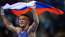 Сурков выиграл ЧЕ по греко-римской борьбе в весе до 66 кг