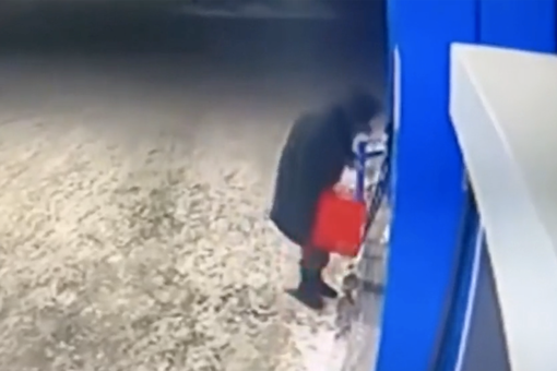 На Алтае задержали студентку, пытавшуюся поджечь железнодорожный шкаф