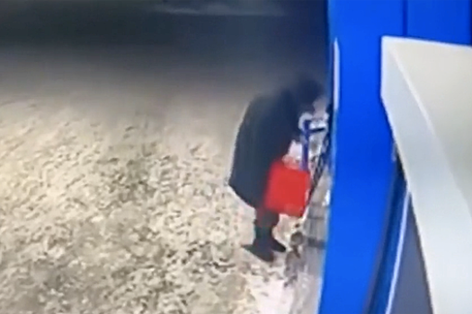 На Алтае задержали студентку, пытавшуюся поджечь железнодорожный шкаф