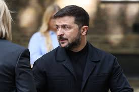 Зеленский прибыл в Париж на переговоры о гарантиях безопасности для Украины