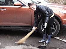 Краснодарцы вышли на субботник, чтобы навести порядок на улицах и дворах