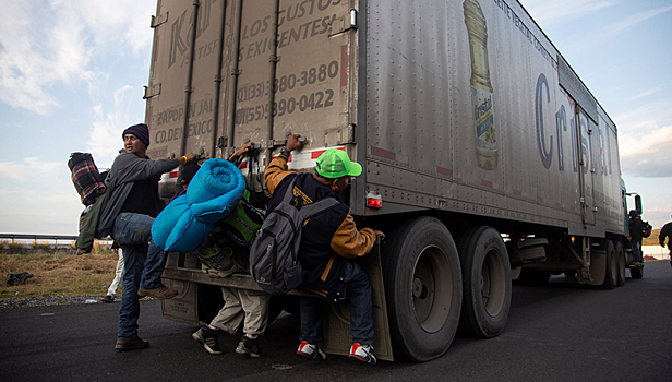 В Мехико прибыли более 500 участников второго "каравана мигрантов" из Центральной Америки