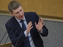 Решетников анонсировал запуск групповых безвизовых поездок в Иран и Китай с 1 августа