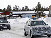 Электроверсия кросса Mercedes GLB вышла на испытания