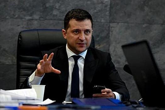 Зеленский ответил на петицию о запрете въезда россиян