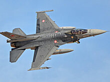 Минобороны: "Панцирь-С" уничтожил летевший к базе Хмеймим беспилотник