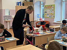Молодогвардейцы вместе с раменскими школьниками написали письма солдатам