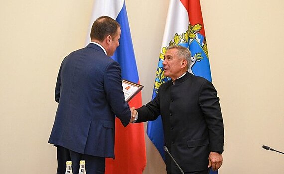 Рустаму Минниханову объявили благодарность за вклад в социально-экономическое развитие Татарстана