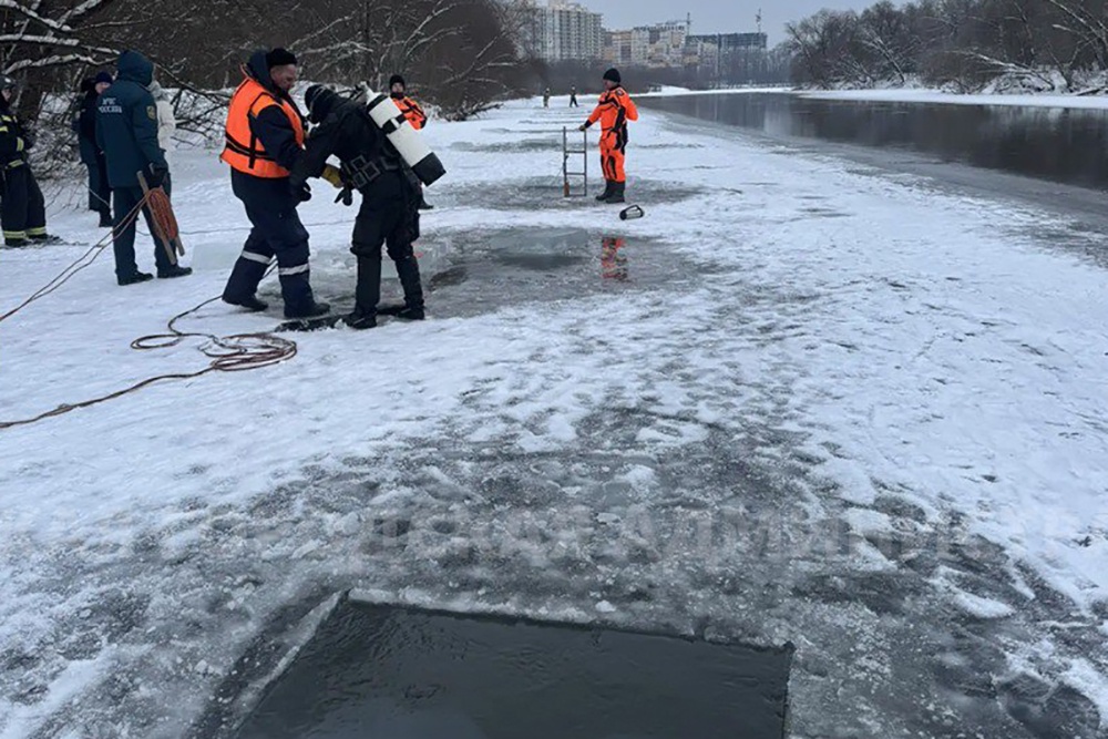 В Брянске завели уголовное дело после провала детей под лед