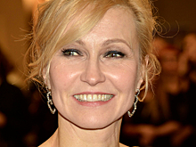 «Чудо как хороша!»: 57-летняя Ингеборга Дапкунайте в купальнике удивила фанатов