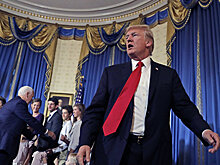 Трампа накажут за попытку снять санкции с России