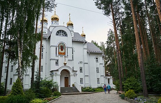 Суд признал Среднеуральский монастырь собственностью епархии