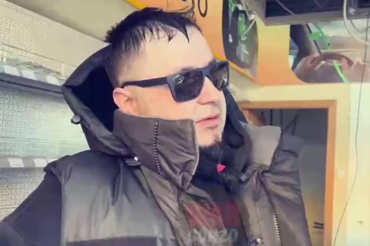 Хинштейн обвинил рэпера Апачева в пиаре на крови из-за граффити в Судже