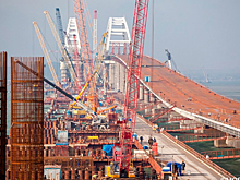 Экономист назвал критику строительства Крымского моста со стороны Киева иррациональной