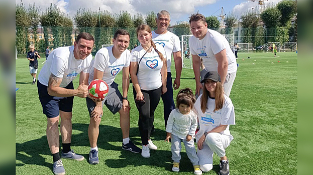 Волонтеры «Газпромнефть-Аэро» провели товарищеский футбольный турнир для юных спортсменов