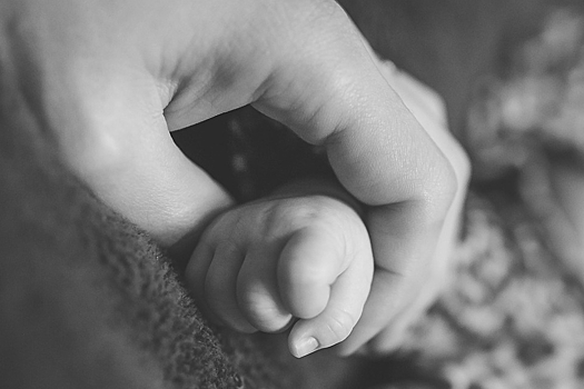 Неизвестные бросили младенца на теплотрассе в Челябинске
