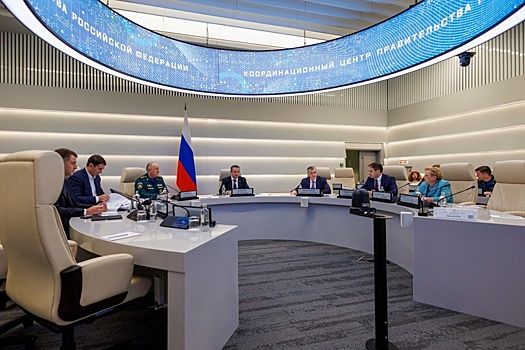 МЧС: В порту Новороссийска завершается сборка саркофагов для затонувших танкеров