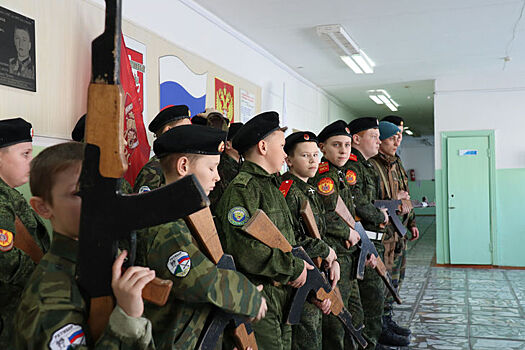 Подготовку современных воинов из юнармейцев организовали под Новосибирском