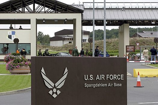 На авиабазе в Германии найдены мертвыми двое американских солдат