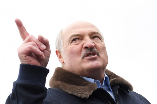Лукашенко назвал провокацией закрытие погранпунктов с Литвой и Польшей