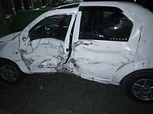 Мать с малолетним ребенком пострадали в ДТП с такси в Прокопьевске