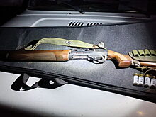 В Бурятии задержали молодую охотницу на озере