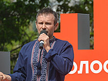 Вакарчук зовет волонтеров в «Голос»