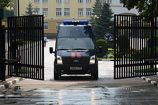 Украинские силовики организовали тюрьму в холодильниках и заинтересовали СКР